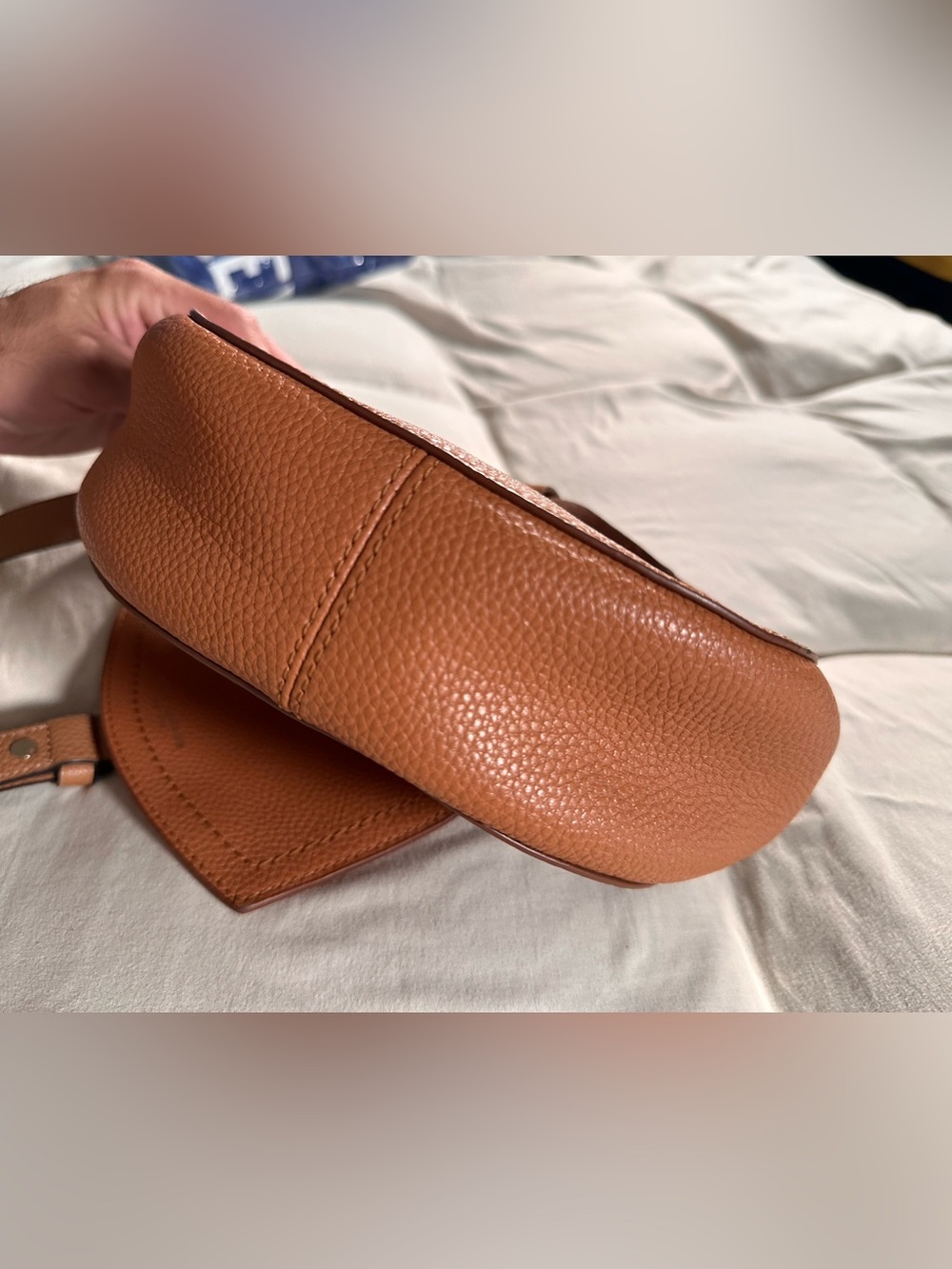 Marc Jacob’s Maverick Shoulder Bag Cognac Tan Leather Crossbody Coquette - Picture 15 of 16